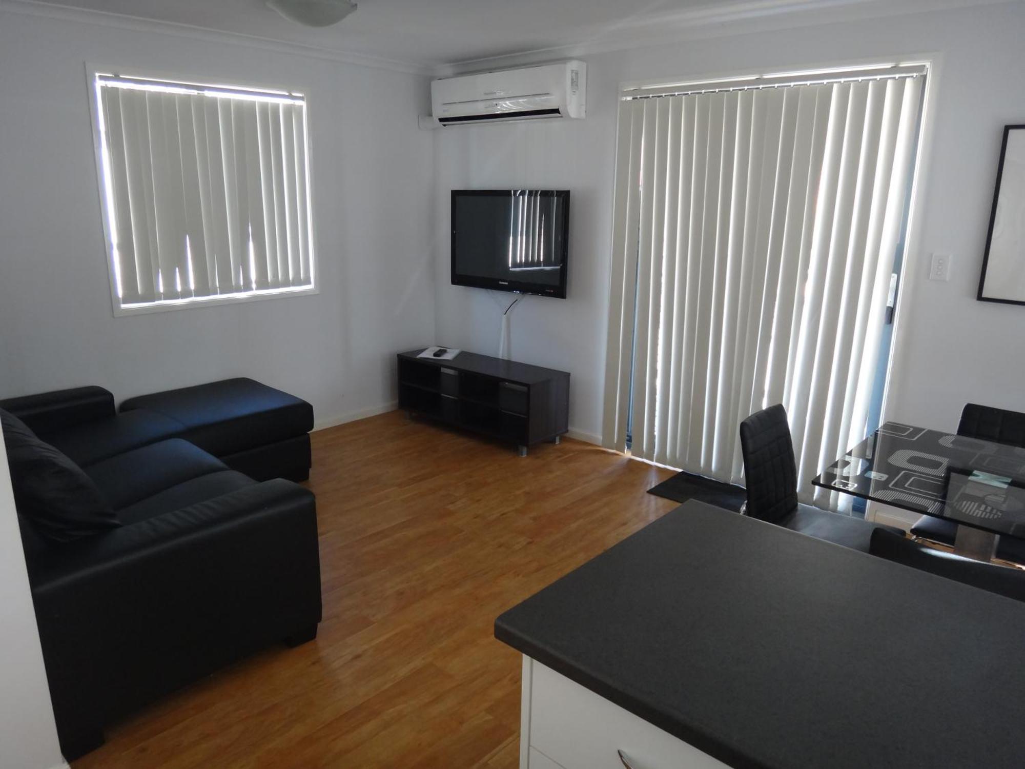Village 3* Fremantle